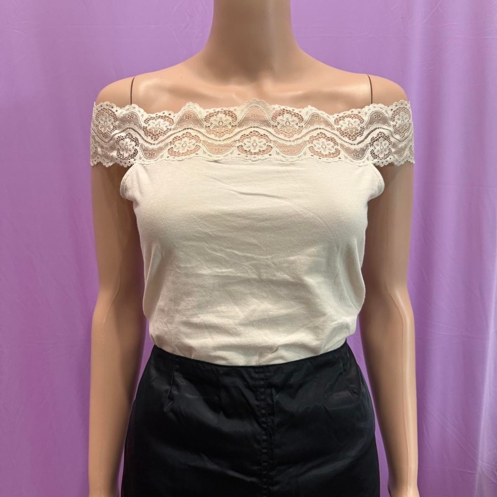Express Women Cream Off The Shoulder Lace Trim Top Size Medium